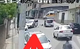 Imagem ilustrativa da imagem Motorista com sinais de embriaguez causa acidente em Vila Velha; veja o vídeo