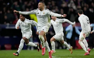 Imagem ilustrativa da imagem Mbappé supera primeiro ano de Ronaldo Fenômeno no Real Madrid