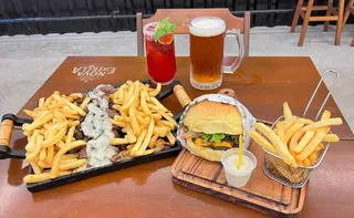 Imagem ilustrativa da imagem Roteiro gastronômico nas montanhas do ES: cervejas, hambúrgueres e sabores locais