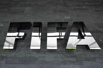 Imagem ilustrativa da imagem Vasco sofre nova punição da Fifa por dívida, mas 'confia na reversão'