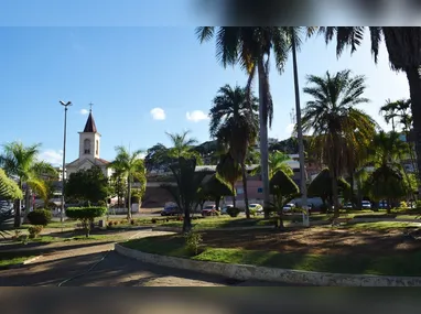 Abordagem (destaque) foi feita na Avenida Marechal Mascarenhas de Moraes, perto do Clube Álvares Cabral