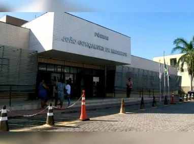 Coleta de sangue foi feita durante aula, em escola estadual em Laranja da Terra