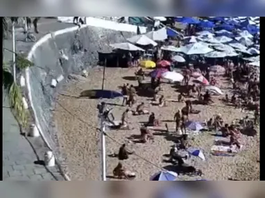 Embora a praia estivesse lotada, ninguém se machucou.