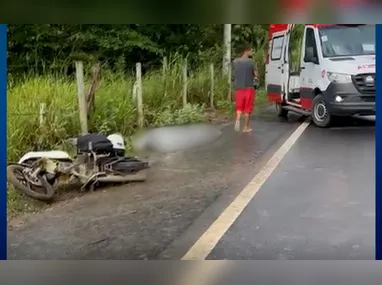 Imagem ilustrativa da imagem Mulher é encontrada morta com marcas de tiro após acidente de moto no ES