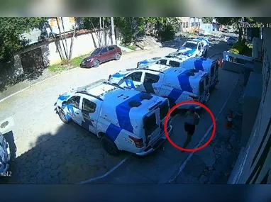 Imagem ilustrativa da imagem Recém-nascida é salva de engasgo por policial em Vila Velha