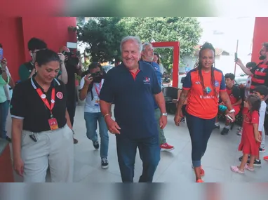 Imagem ilustrativa da imagem Zico inaugura escolinha em Vila Velha