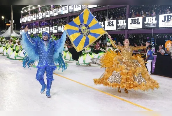 Imagem ilustrativa da imagem Rosas de Ouro é a primeira escola a desfilar no Carnaval de Vitória