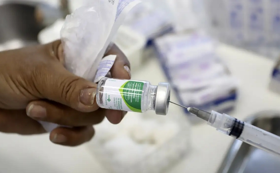 ES registra baixa procura por vacina contra a gripe. Veja quem deve se imunizar