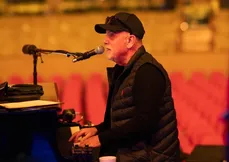 O cantor e pianista Billy Joel