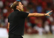 Filipe Luís reclama de 'turbulência externa': 'Não tem um que ganhe sempre'