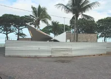 Um dos quiosques na região da Curva da Sereia, no fim da orla da Praia da Costa, vai passar por mudanças