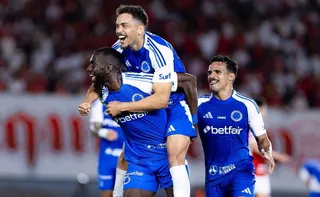 Imagem ilustrativa da imagem Cruzeiro bate Vila Nova com Eduardo iluminado e avança na Copa do Brasil