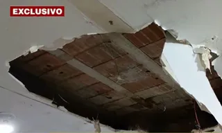 Imagem ilustrativa da imagem Descaso de uma década: teto cai em unidade de saúde de Olinda e escancara abandono