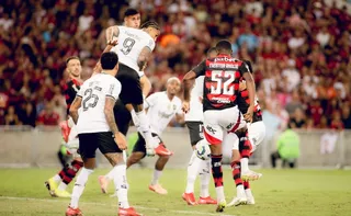 Imagem ilustrativa da imagem Flamengo e Botafogo ficam no empate e ‘dão’ liderança ao Palmeiras no Brasileirão