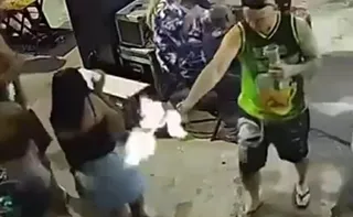 Imagem ilustrativa da imagem Homem morre atingido por tiros à queima roupa durante show de pagode no RJ
