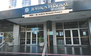 Imagem ilustrativa da imagem Justiça condena INSS a indenizar idosa e governo teme efeito cascata