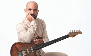 Imagem ilustrativa da imagem Músico popular capixaba aposta em releituras de clássicos