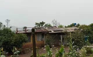 Imagem ilustrativa da imagem Tornado destrói pavilhão e danifica 285 casas no Rio Grande do Sul