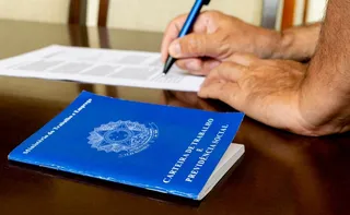 Imagem ilustrativa da imagem Desemprego recua a 5,8% até junho e atinge menor nível da série histórica