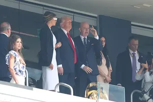 Imagem ilustrativa da imagem Donald Trump é vaiado antes de final do Mundial de Clubes nos Estados Unidos
