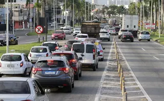 Imagem ilustrativa da imagem Governo Federal quer obrigar operadoras a ampliarem sinal de celular nas rodovias