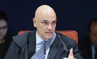 Imagem ilustrativa da imagem Moraes decide não prender Bolsonaro por descumprimento de cautelar