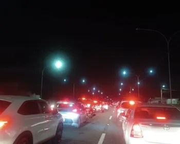 Imagem ilustrativa da imagem Engarrafamento congestiona Rodovia do Sol e motoristas reclamam