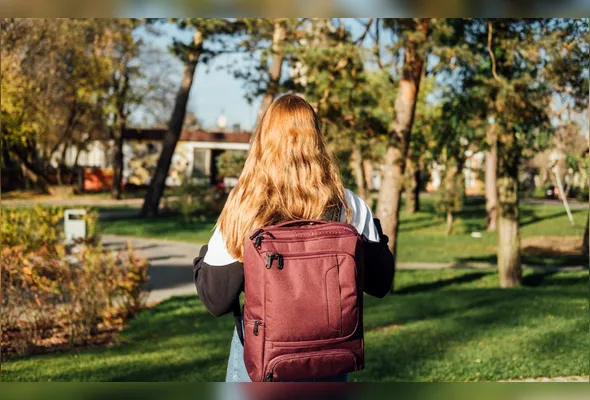 Especialistas reforçam a importância do autoconhecimento e do apoio da família para que os jovens façam escolhas profissionais alinhadas aos seus próprios sonhos.