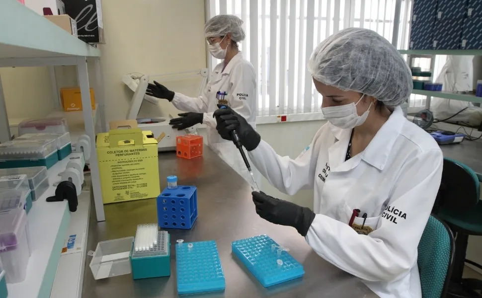 Imagem ilustrativa da imagem Exame de DNA já ajudou a encontrar 28 desaparecidos
