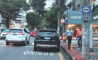 Imagem ilustrativa da imagem 87 mil multados este ano no ES por estacionar em locais proibidos
