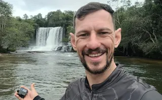 Imagem ilustrativa da imagem Alex Tibola, brasileiro que deu a volta ao mundo de moto, morre em colisão no Chile
