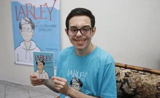 Imagem ilustrativa da imagem Após 20 cirurgias, jovem ensina a vencer o bullyng