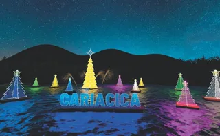 Imagem ilustrativa da imagem Árvore flutuante no Natal de Cariacica