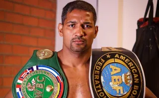 Imagem ilustrativa da imagem Boxe profissional: Yamaguchi enfrenta Hebert por cinturão