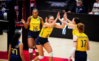 Imagem ilustrativa da imagem Brasil vence novamente a França e avança às semifinais do Mundial de vôlei