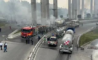 Imagem ilustrativa da imagem Caminhão-tanque explode no México e deixa ao menos 10 mortos e 70 feridos