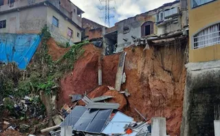 Imagem ilustrativa da imagem Casa desaba e outras três são interditadas em Cariacica