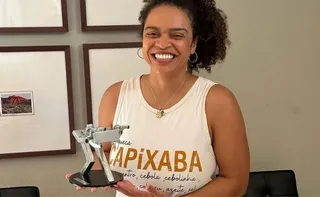 Imagem ilustrativa da imagem Cineasta capixaba detida pela imigração dos EUA é transferida e pode receber visita