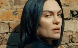 Imagem ilustrativa da imagem Como foi o primeiro show de Jessie J após diagnóstico de câncer?