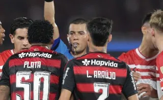 Imagem ilustrativa da imagem Conmebol pede, e árbitro de jogo do Flamengo será cortado do Mundial sub-20