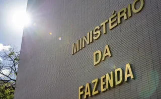 Imagem ilustrativa da imagem Fazenda estima que R$ 76,5 bi em despesas para 2026 são do governo Bolsonaro
