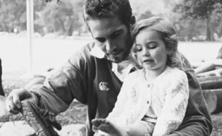 Imagem ilustrativa da imagem Filha de Paul Walker presta homenagem ao ator no dia em que ele completaria 52 anos