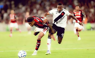 Imagem ilustrativa da imagem Flamengo poupa titulares, empata com o Vasco e vê distância para o Palmeiras cair