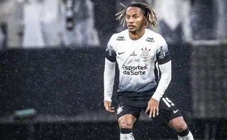 Imagem ilustrativa da imagem Genética ajuda, Carrillo volta ao Corinthians e isenta sintético por lesão