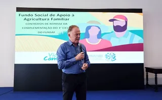 Imagem ilustrativa da imagem Governo do ES assina contratos de R$ 6 milhões para fortalecer agricultura familiar