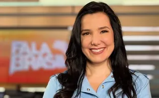 Imagem ilustrativa da imagem Jornalista Adriana Perroni é internada com celulite facial