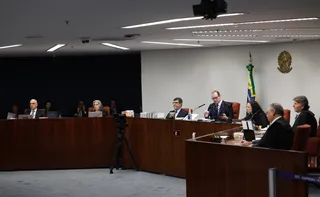Imagem ilustrativa da imagem Julgamento da trama golpista: defesa de Bolsonaro aposta em duas frentes; entenda