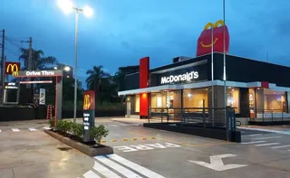 Imagem ilustrativa da imagem Mais de 100 vagas abertas em McDonald's do ES. Veja como se inscrever