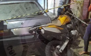 Imagem ilustrativa da imagem Motociclista morre após bater na traseira de carro estacionado na Serra