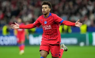 Imagem ilustrativa da imagem PSG faz 7 em passeio sobre Bayer Leverkusen na Alemanha e lidera Champions League